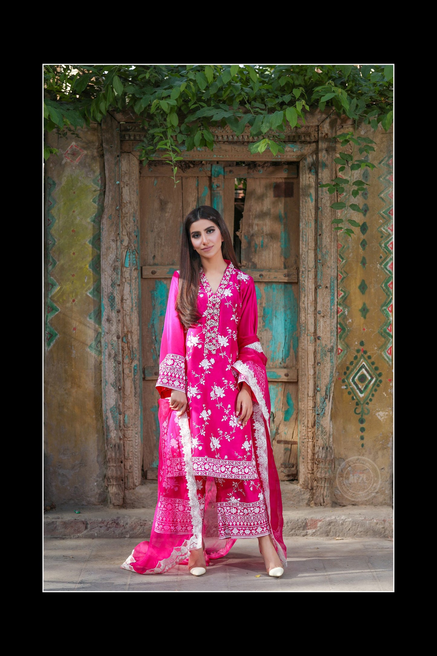 IVY Gardens of Peking (Pink) - Luxury Pret